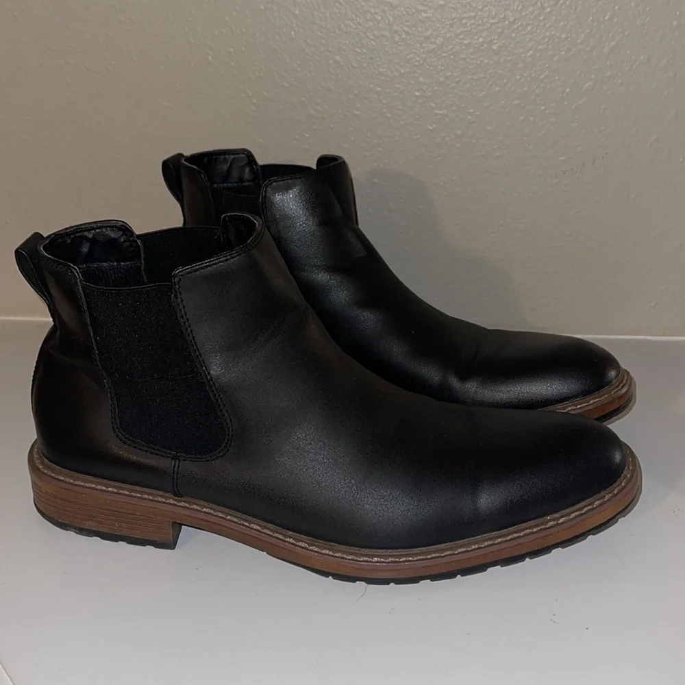Perry Ellis Charles Boot. Black size 11
